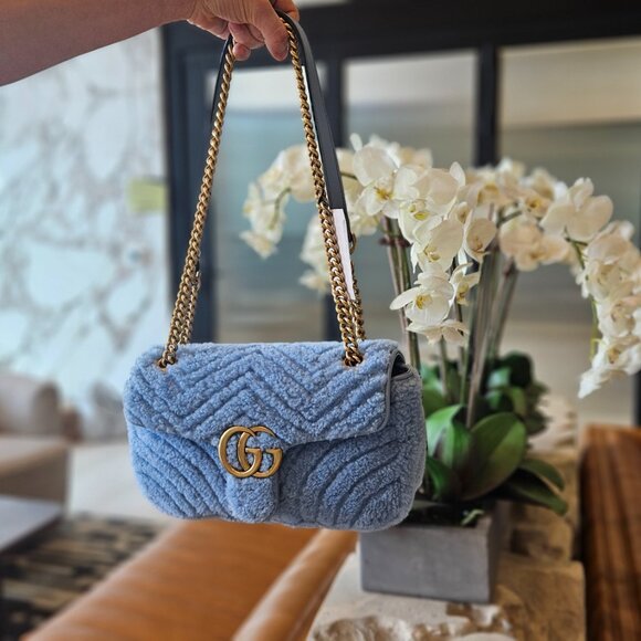 Gucci Blue Shearling Marmont Shoulder Bag - Picture 4 of 15